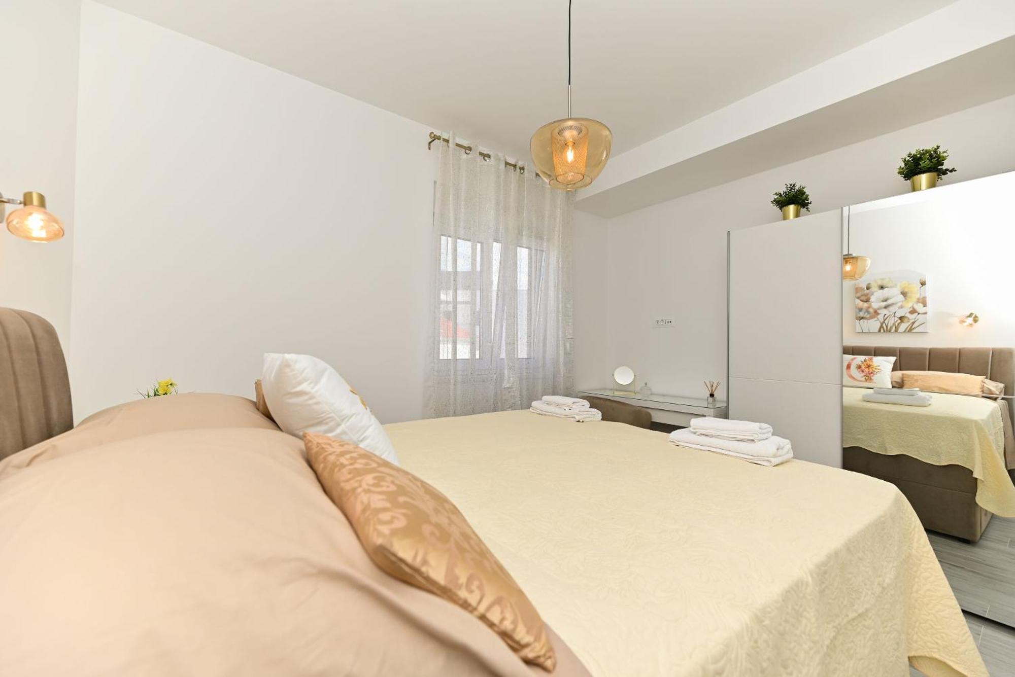 Apartments Diva 特罗吉尔 外观 照片