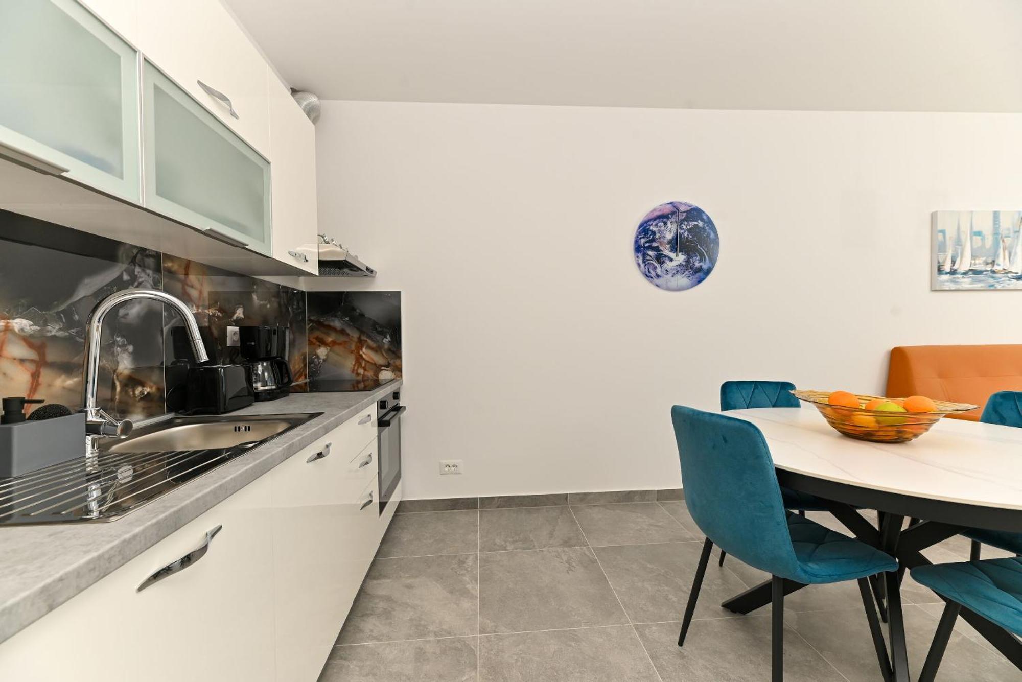 Apartments Diva 特罗吉尔 外观 照片